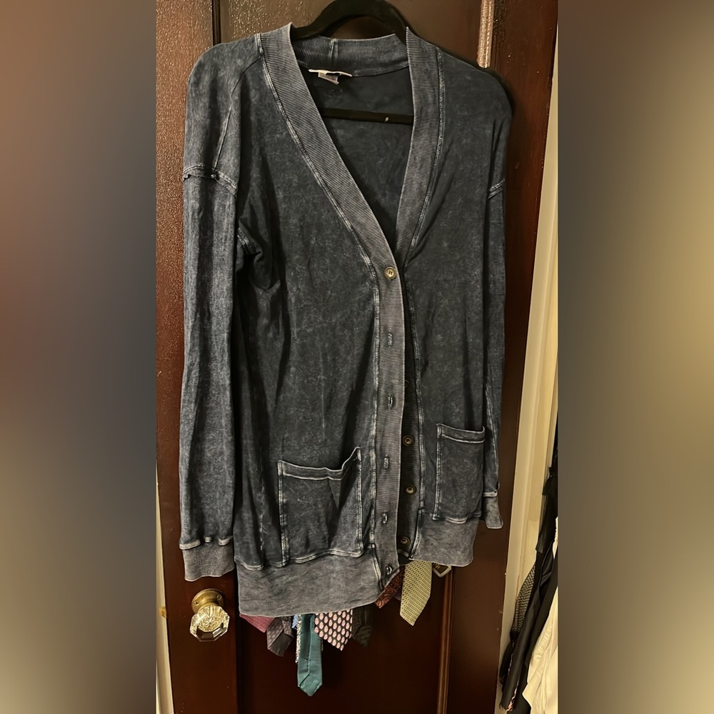 Hard tail ladies cardigan